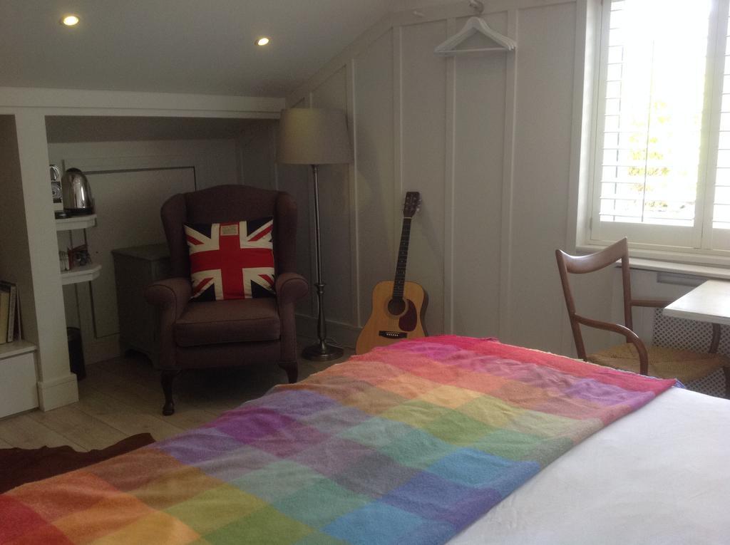Quinlan & Cooke Boutique Townhouse And Qcs Seafood Restaurant Hotel Cahersiveen Bagian luar foto