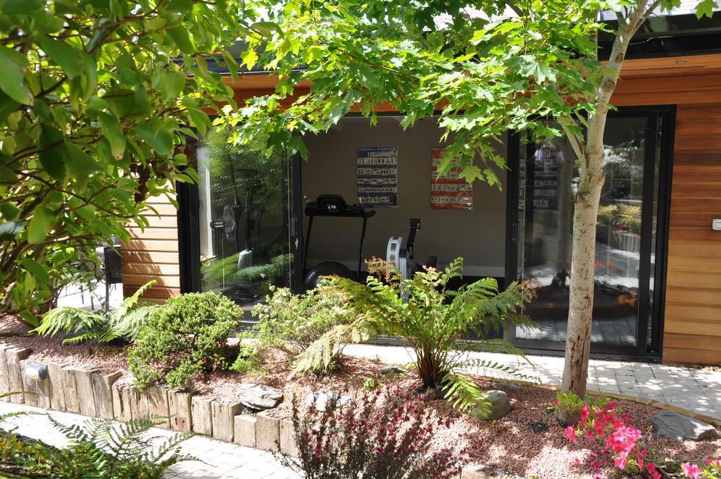 Quinlan & Cooke Boutique Townhouse And Qcs Seafood Restaurant Hotel Cahersiveen Bagian luar foto