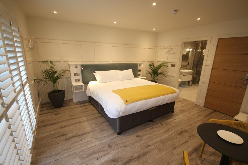 Quinlan & Cooke Boutique Townhouse And Qcs Seafood Restaurant Hotel Cahersiveen Bagian luar foto